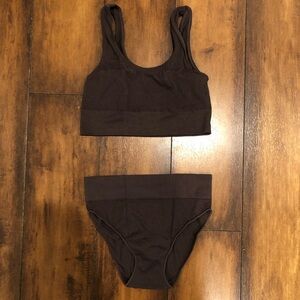 Skims stretch rib set. Scoop bralette and brief